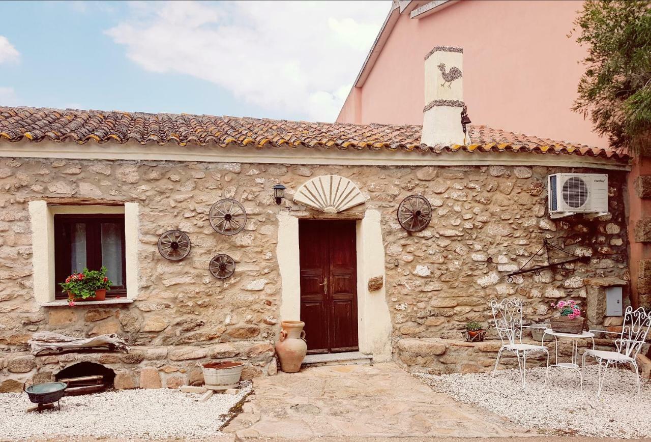Вилла Stazzu Juanni Loiri Porto San Paolo Экстерьер фото